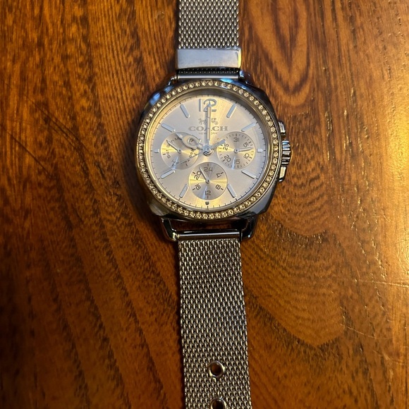 Coach Silver Mesh Pave Dial Womans Watch - Picture 4 of 11